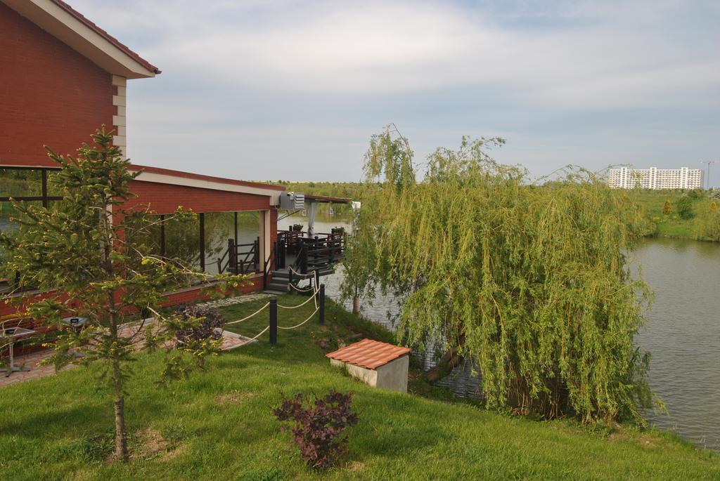 Lacul Racilor Olimp