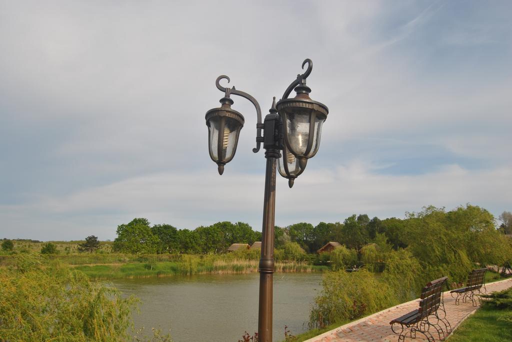 Lacul Racilor 3*