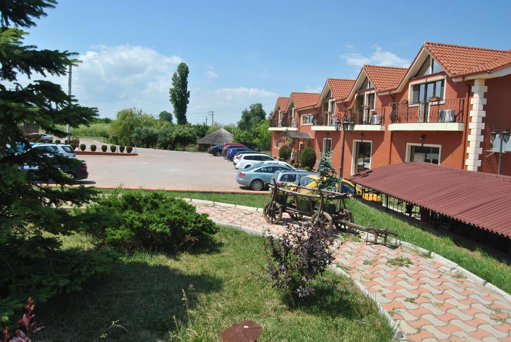 Lacul Racilor